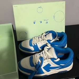 Off white out of office (blue) size 42 (9)